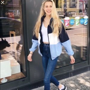 Brandy Melville Krissy windbreaker
